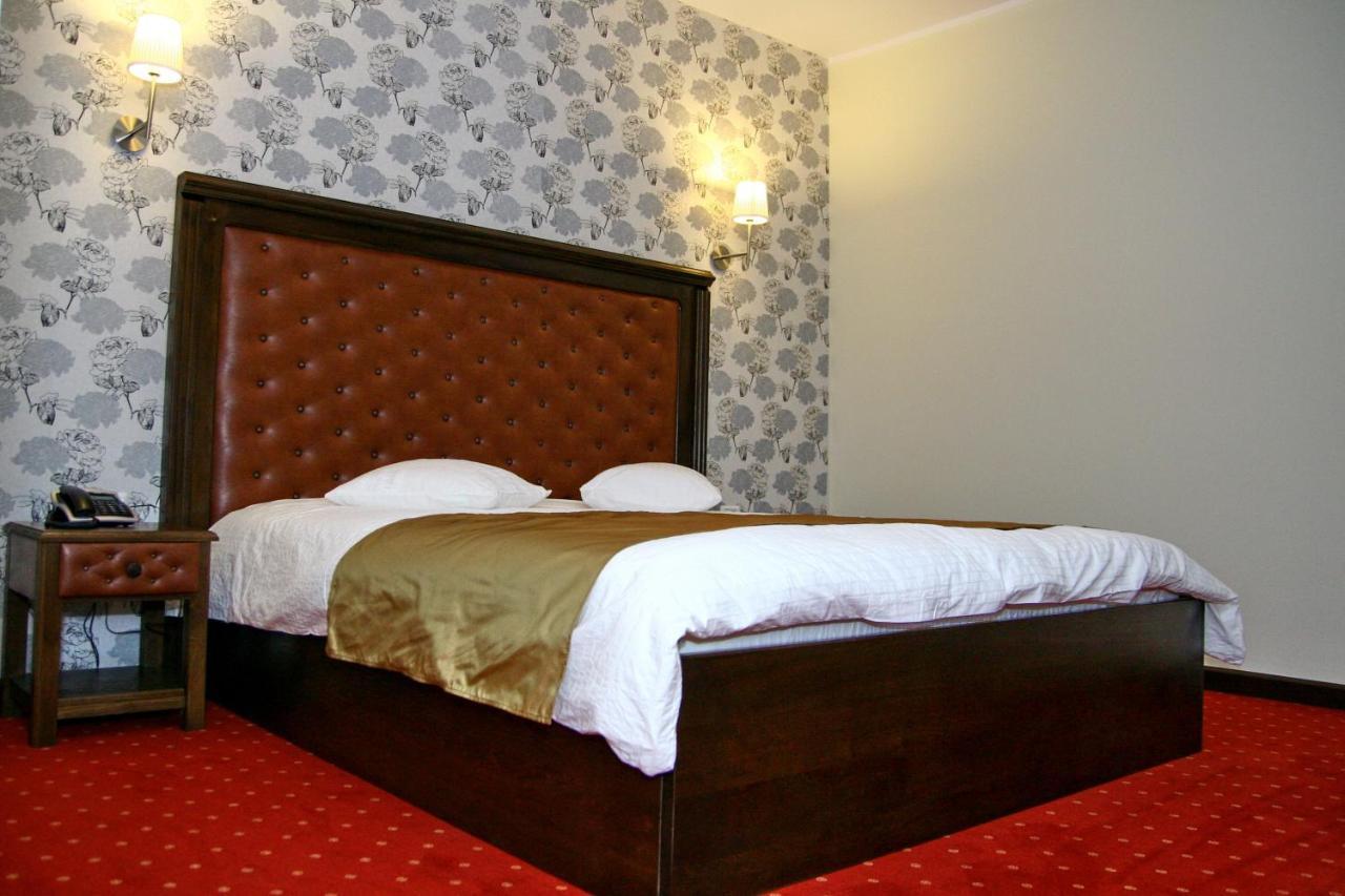 Hotel City Tulcea Habitación foto
